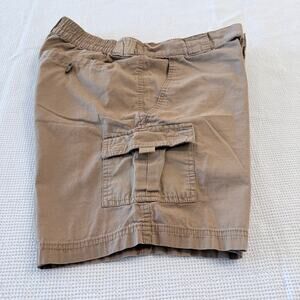 Great Northwest Clothing Co Khaki Cargo shorts 34 100% Cotton
